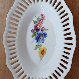 Kleine Porzellanschale