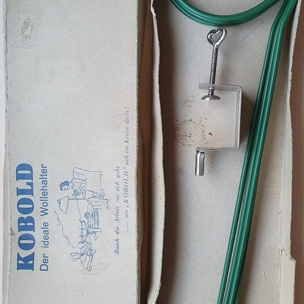 antiker "Kobold" Wollehalter