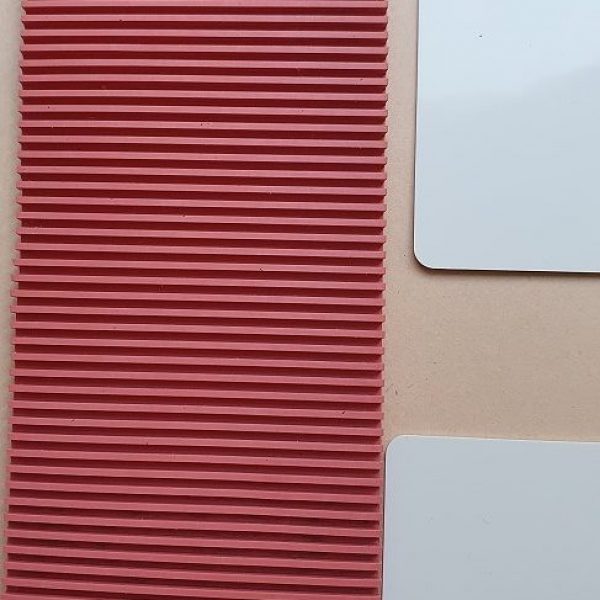 Plissierer aus natürlichem Hartgummi