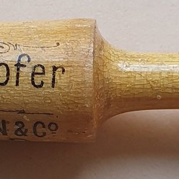 antiker Handschuhstopfer