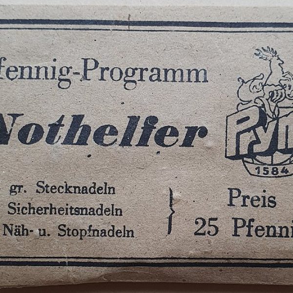 antikes Nothelfer-Päckchen von Prym