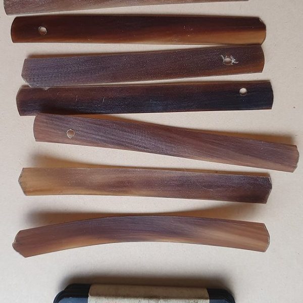 antike Kragenstäbchen